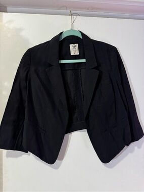 EVER Black Cropped Blazer Jacket for Women Size Small